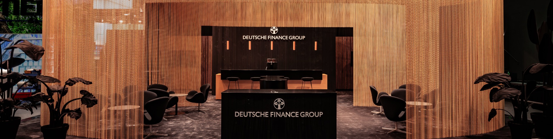 Messestand Deutsche Finance Group